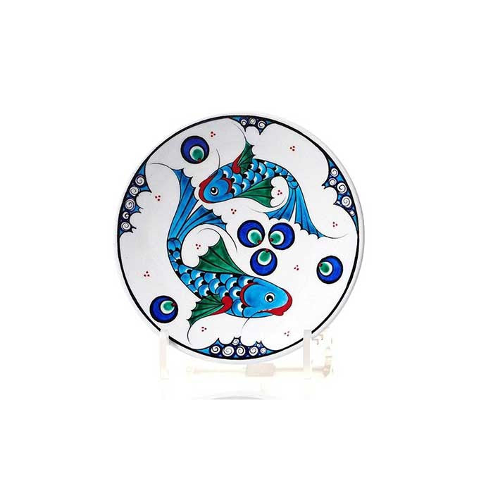 Iznik small plate fish design with cintemani motif