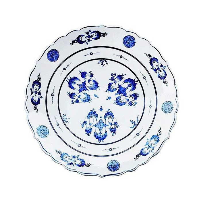 Iznik Plate with dragon design